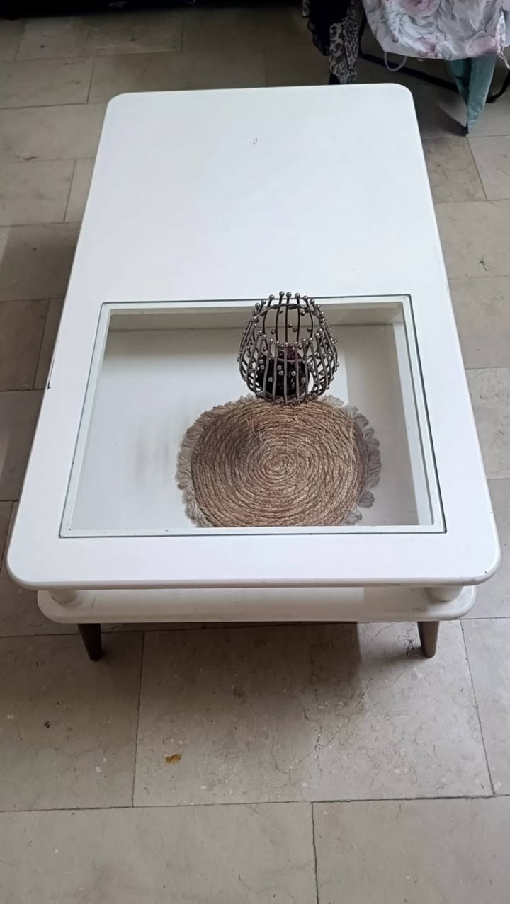 طاولة وسطية للبيع مكانه بغداد كراده داخل


**إذا كنت صاحب هذا الإعلان وتريد حذفه لأي سبب، رجاءا أرسل رسالة إلى الدعم الفني**