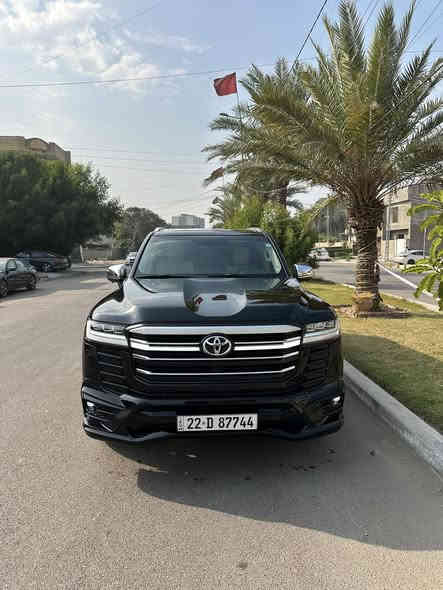 ‎السلام عليكم لاندكروز 
 VX لمتيد شركه ساز ام الضمان 
‎موديل 2023 رقم اربيل الجديد كفاله عامه من كلشي /السيارة جديده احلى من الصور
‎السياره فول 1/1 لمتيد VX  
‎ماشيه :/19,000km
السعر 750ورقه وربيها مجال
مكاني بغداد السيديه
***********
