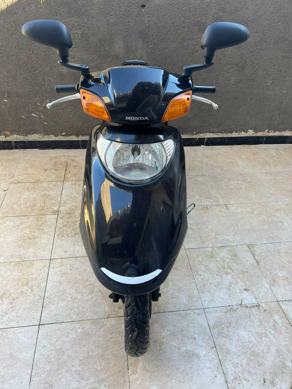 سلام عليكم دراجه سبيسي ياباني كفرات اصلي اصلي كابريتر اصليه كهربائيات كله شغاله سلف هندر قفل ستيرن قفل جنطة كله شغال فقط رايمر مره واحده فقط رقم هاتف فقط *********** مكان كوت دموك قرب مدينه السيسبان
