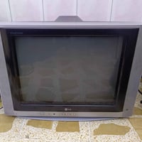 تلفزيون • LG • شغال