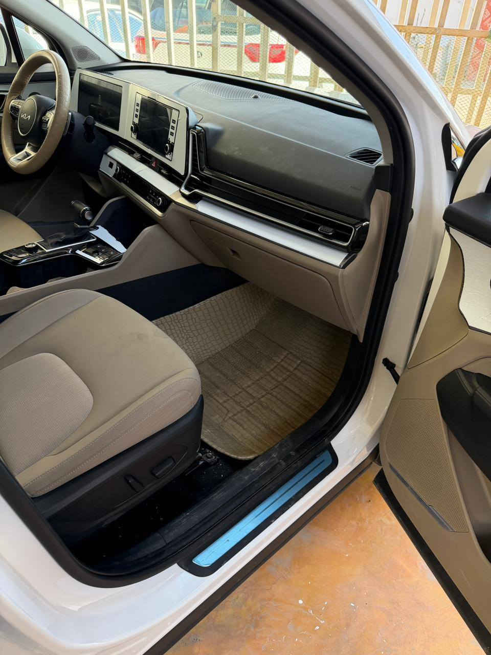 سبورتج  موديل ٢٠٢٥مكفوله كفاله عامه نص صبغ البارد والضربه والتكحيل  ماشيه ٢١ الف مواصفاتها بصمه كشن كهرباءوصندوك كهرباء كشنات تدفء هند بريك  سنويه با اسمي السعر ٢٣٨ $ عنوان بغداد اي ستفسار *********** ليس متواجد عله الفيس
