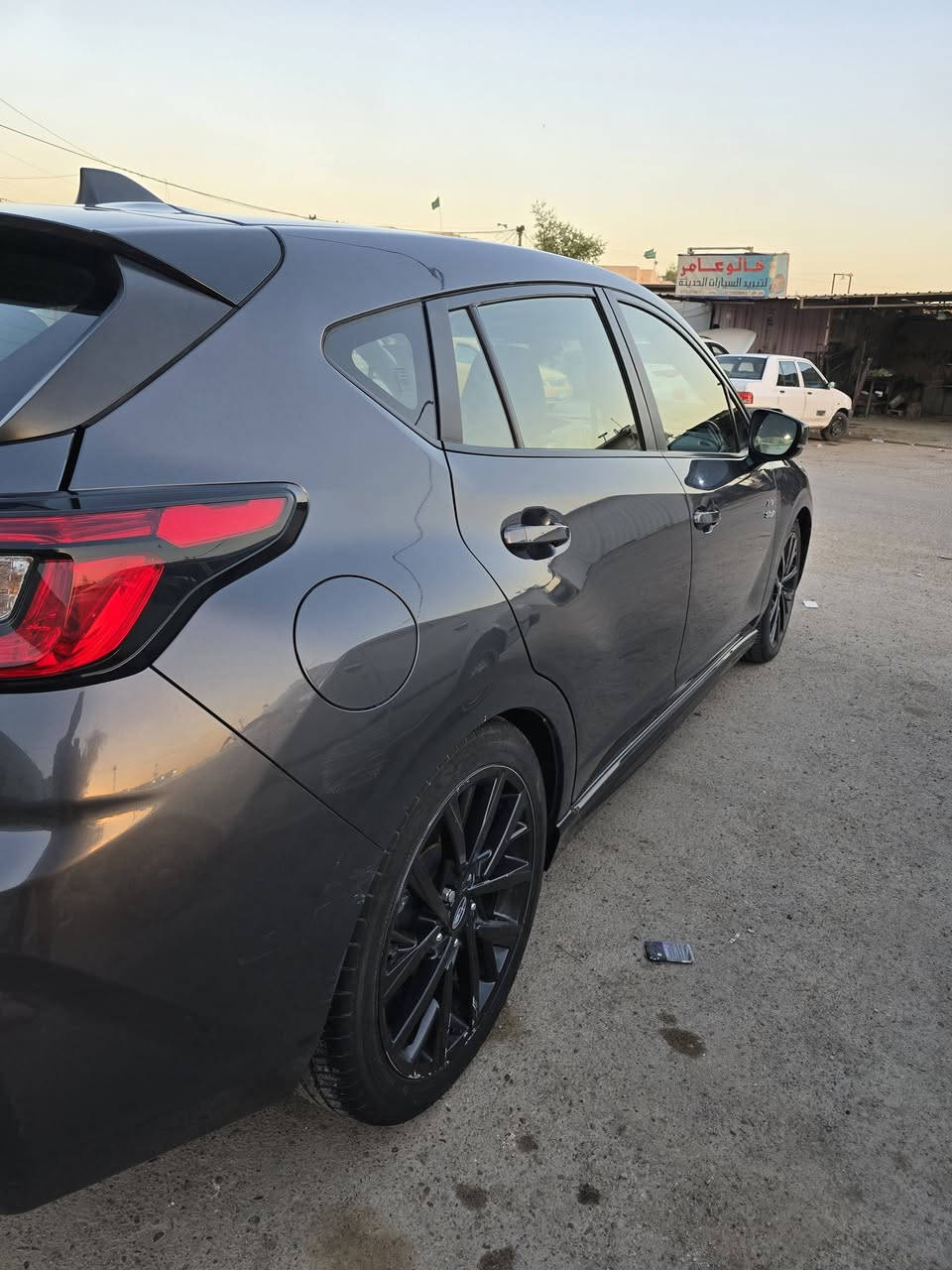 سلام عليكم سوبارو امبريزه موديل 24RS
محرك 2500 
ماشيه 30الف كيلو
حادثها واضح بلصور وبيها تعديل ابدايه لشاصي شي بصيط ولمكينه وجها مفتوح بسبب كسر بصيط وملحوم نفسه بلادي
لسياره خير من الله  ادوانز ابد مابيها
سعرها ١٣٠وبيها مجال 
مكان لسياره بغداد لبياع 
***********
