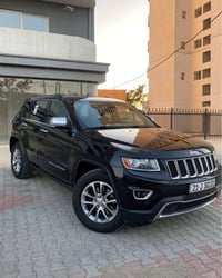 جيب لاريدو موديل 2014 مواصفات:بصمه كاميرا حساسات خلفيه ثلاث وضع قياده ...