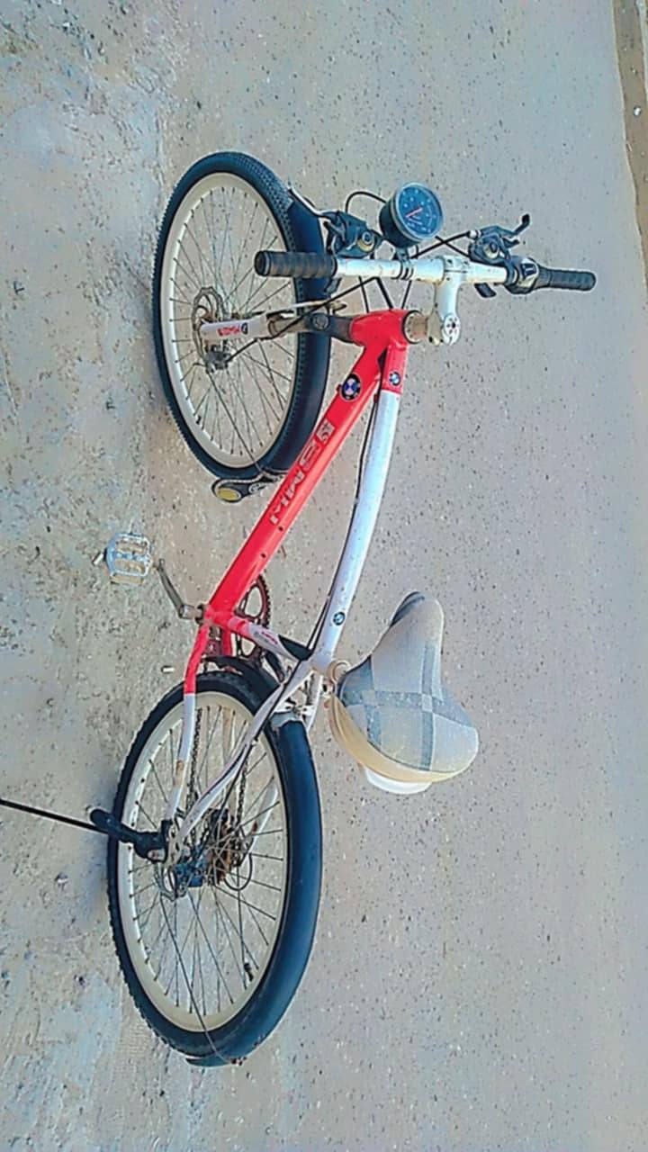بيسكل البيع رياضي بعده زيروو
السعر خاص او الإتصال على الرقم 
***********
