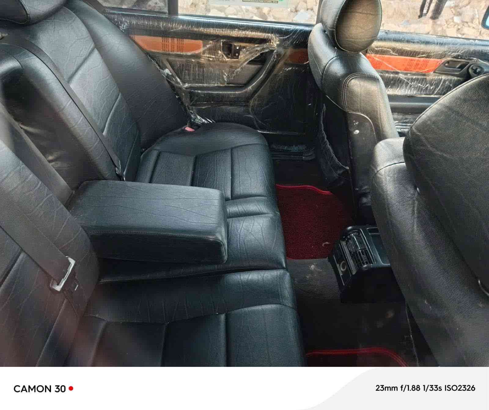 525 اصل سنوية وبليتة مسكر عدل موديل 1992 رقم انكليزي سنوية لل2029 السيارة مصبوغة عام وبيهة طخة موضحة بالصور تخم تاير صدر خلفي جديد وصدر الامامي 60 ./. كير مكينة اكسل يخبلا  نشاط وعزم ورزانة  السعر 60 مكان السيارة بغداد المدائن للتواصل *********** واتساب او خاص  واذا مراوس  بصقر 40
