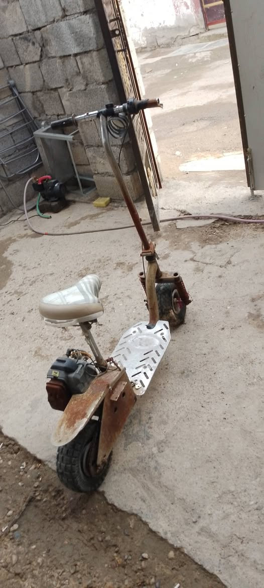 السلام عليكم 
دراجه تحوير للبيع 
نقصه واير مال هندر بس
مكاني بغداد مقابل دائره مرور الحسينيه 
السعر20وبيه مجال 
***********
