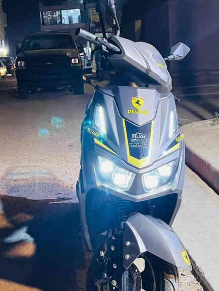 السلام عليكم دراجه شحن للبيع 
نوع سكنس
6 بطاريات 38
الشحنه الوحده تمشي60 كيلو
سرعه حقيقي 70
ملف2500W
ستاند صفح حساس
السعر 800 وبيه مجال للشراي 
للاستفسار ***********
