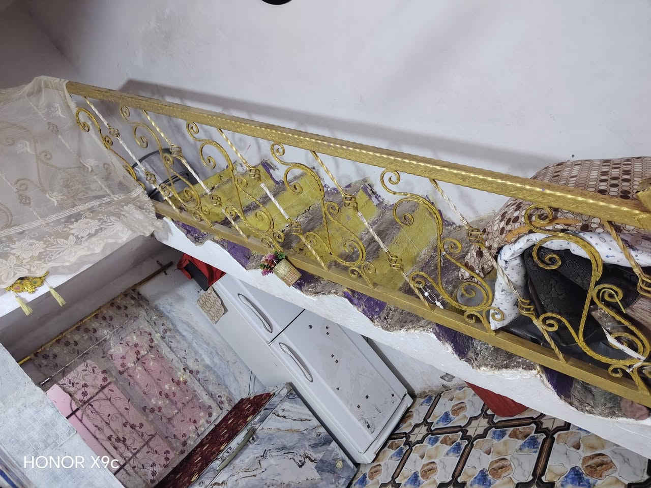 بسم الله الرحمن الرحيم 
بيت طابو للبيع التفبج عبود تقاطع النهر 
3غرف وصاله وديوانيه ومطبخ 
وصحيات داخلية وخاربجه 
السكف كونكريت نص
ونص عكاده 
خدمات موجوده كهرباء ومي وشارع ومجاري 
البيت يباع او يتراوس ابيت حته لو زراعي مرتب مع الفرق 
المساحه 200
السعر وباقي التفاصيل يم صاحب 
الرقم الموجود بالاعلان 
***********واتساب بيه
