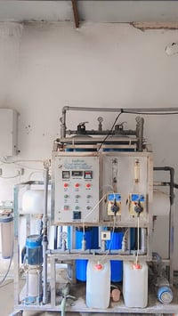 محطة ماء • ايطالية • خزانين ٥٠٠٠