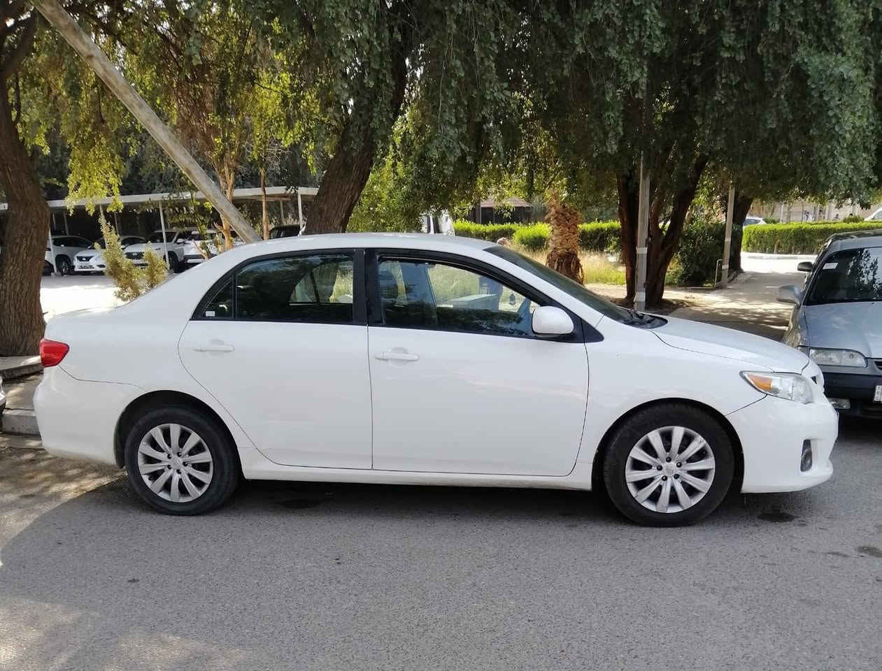 كورله أمريكي ٢٠١٢
ماشيه ١٥٤ الف بدون اي ظرر فقط الدعاميه الاماميه والخلفيه السياره عندي من ٢٠١٤ مال بيت جاهزه بدون اي نقص الاتصال على الرقم *********** بغداد, العراق
