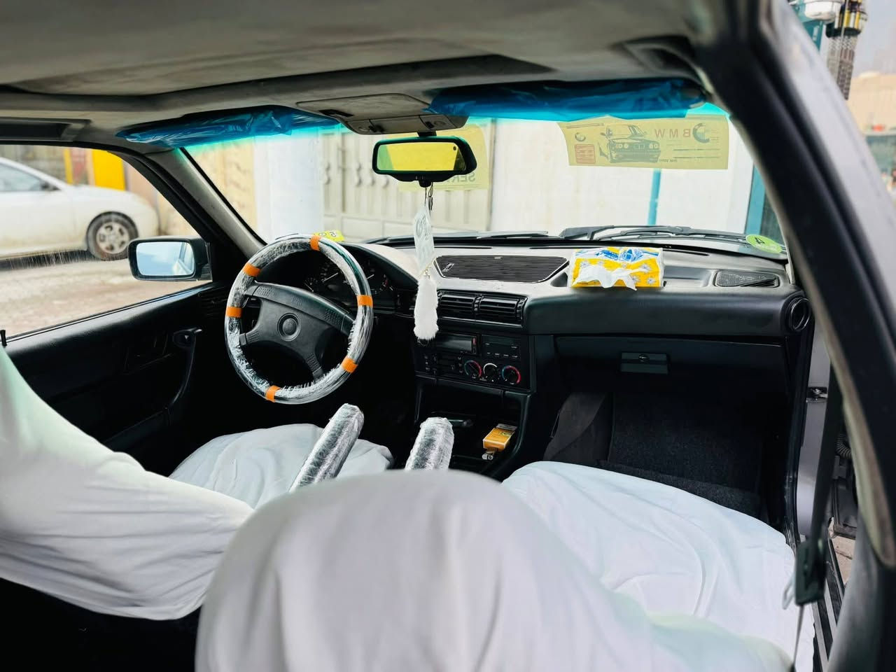 بەناوی خوای گەورە میهرەبان
بیئێم مۆدیل 1992بێ دەعم و بێ لێدان 525 تۆماتیک سەیارەکە نمونەیە لەجوانی  قەپات  قەپات مواسەفاتە  کوشن کارەبایی  وخەزنە سلایتە 4 جام کارەبایە  گێر تۆماتیکە تەبرید سارد و گەرمە ویل حەسیرە سەیارەکە جوانکاری تەواوی بۆ کراوە بۆناوەو دەرەوەی تاخم پێش و تایە و تەبرید و تەقەو رەقە هەمووی بەشەرت تاخم لایت و عەتەرەو بلاجکتۆری تازە بۆ گۆراوە سەنەوی ژینکە هەمووی تاکوو 2030 تازەیە رەقەم باریکی بۆ بەستراوە  سعرەکەی (69)گەڵاو مەجالێکی برایانەی تێدایە بۆ زانیاری زیاتر پەیوەندی بەم ژمارانەوە بکەن دەفتر بەنزینشی هەیە  

ناونیشان .. کرکوک جوود سایدی پەنجاعل***********
***********
