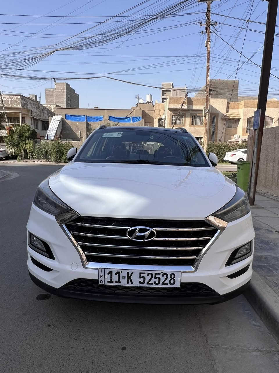 سلام عليكم 
توسان 2019 خليجي 
فول السياره الكاصد بنوراما  بصمه شاشه كامره لد امامي وخلفي تبريد قطعتين كشن جلد وكهرباء رقم بغداد بسمي بيه تكشير بالحافه مال بنيد ونصبغ على كده مكفوله من الضربه   السياره مكان السياره بغداد المنصور  
‭0771 429 3525‬
