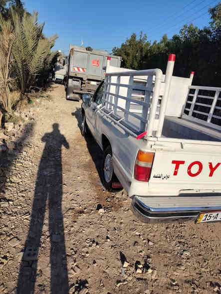 سلام عليكم بيكم مديل 88 رقم إنكليزي سنويه لل ٣٠ مكينه وكير جديد سعر 38 وبيهه مجال *********** /***********
