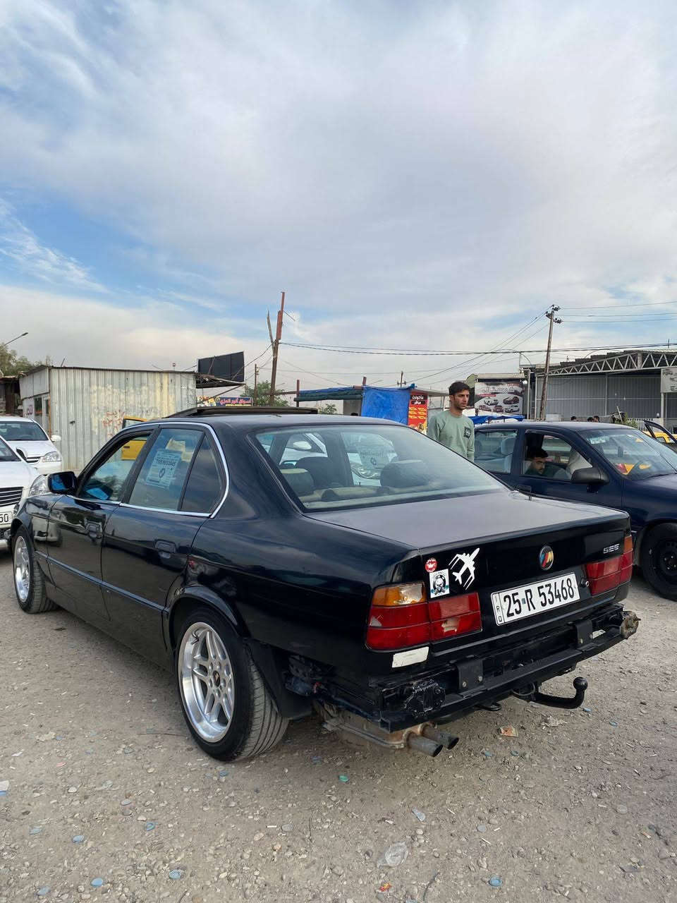 BMW مكينه مسكر عدل ،،، 525 بلاد كير عادي موديل 91 سياره خير من الله تخم تاير ويالهM  صدر امامي خلفي كله جديد مكينه خير من الله باتري جديد 
السعر 55 رقم كركوك شرط التحويل فقط 
عنوان كركوك ***********
