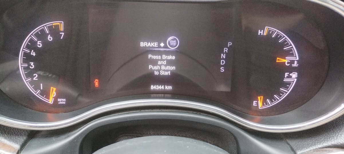 السلام عليكم
Jeep Limited
موديل ٢٠١٤ خليجي رقم سليمانه
ماشيه km 84
فتحه بالسقف
جكات
فور ويل
كراسي كهرباء
تدفئه ستيرن
تدفئه كشنات امامي وخلفي
وباقي المواصفات معروفه
السعر ٢٤٥ وبي مجال
مكان السياره بغداد
***********
