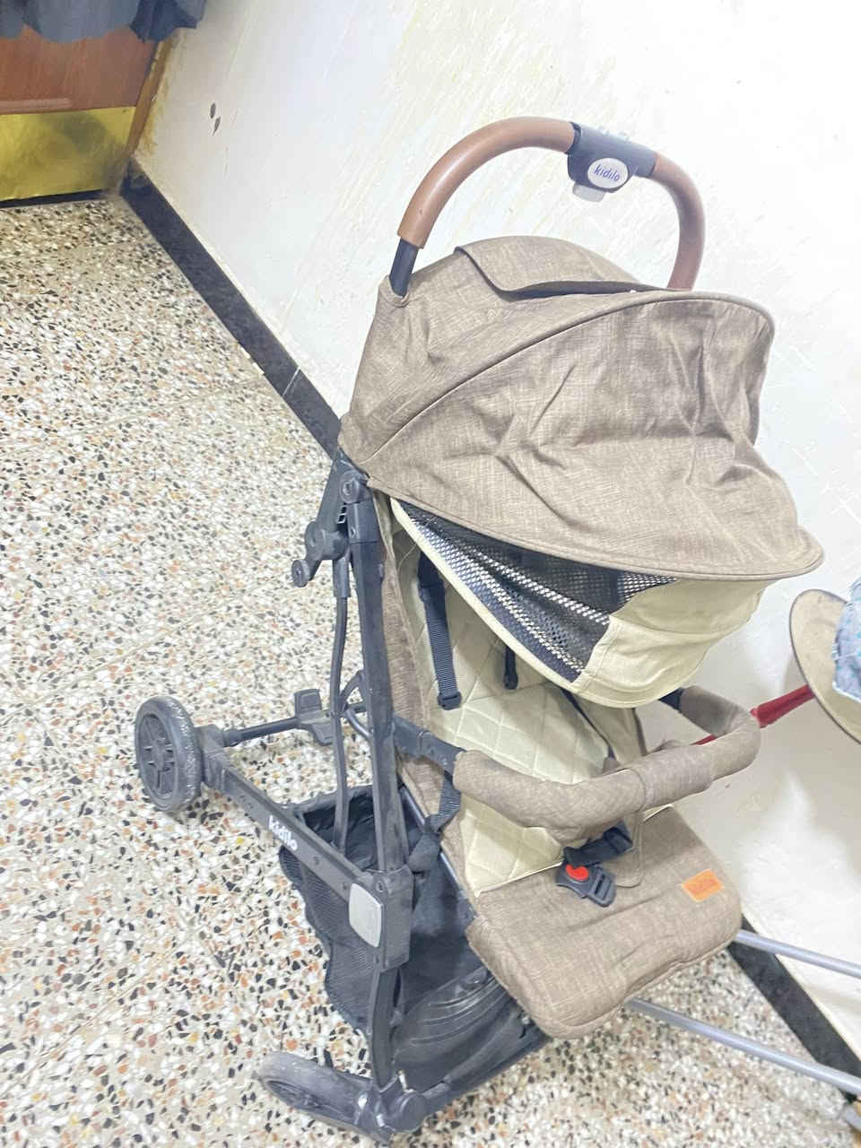 للبيع عربانه اطفال مبيهه اي ضرر ماركه السعر ٨٠


**إذا كنت صاحب هذا الإعلان وتريد حذفه لأي سبب، رجاءا أرسل رسالة إلى الدعم الفني**