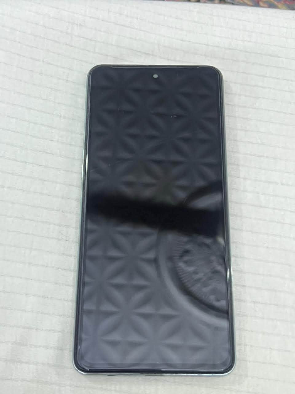 جهاز تيكنو بوفا 5
جهاز روعه وسلس 

256 ذاكره

بطاريه 6000 عملاقه

بي فطر بسيطط بالشاشه ممبين اصلا ولا ماثر

ممبدل اي شي

بدون ملحقات 

للبيع 150 بي مجال بسيط ويرهم مراوس 

مكاني ديوانيه

***********
