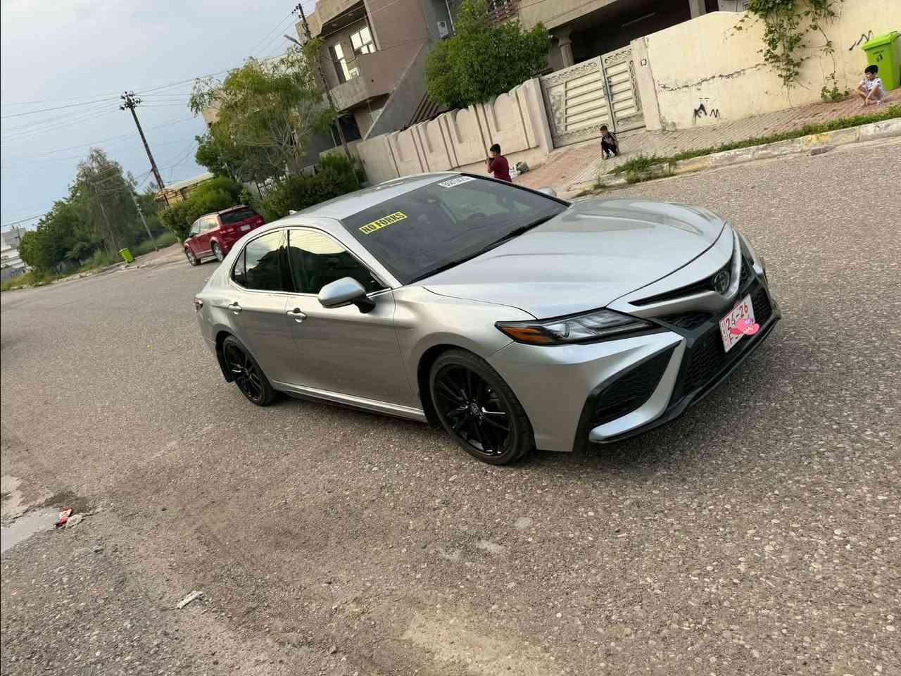 كامري 2024 وارد أمريكي 🇺🇸 ماشية 51 الف محرك 4 سلندر 2500
موصفات ✔️XSE✔️فول فول ماعدا بانوراما 
كير محرك على وضع شركة شرط سيارة 🚗 كلين بدون صبغ بدون تبديل بدون تعديل بارد بدون غرق بدون حالوب بدون شخوط 
(رقم شاصي مرفق مع صوار ) سيارة 🚙جديد دخلت العراق تترقم شمالي تكلفة رقم على مشتري او إذا تريد تستلمه مرقمه كامل بسمك 
موصفات 🌹فول بصمة تبريد قطعتين شحن واير لايست نقطة عمياء مانع ضباب ابواب بصمة لايتات ليت سايد بريك بصمة أوتو هولد ويل حجم 19 جبير كشنات جلد رياضي كشن كهرباء وتدفئة شاشه ديجتال بيه اهواي موصفات سعره 226 بيه مجال للطيبين 
مكانه كركوك حي العسكري سايدين 
***********
