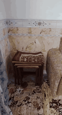 الديوان للبيع بسعر 100 ويه الطبلات***********
