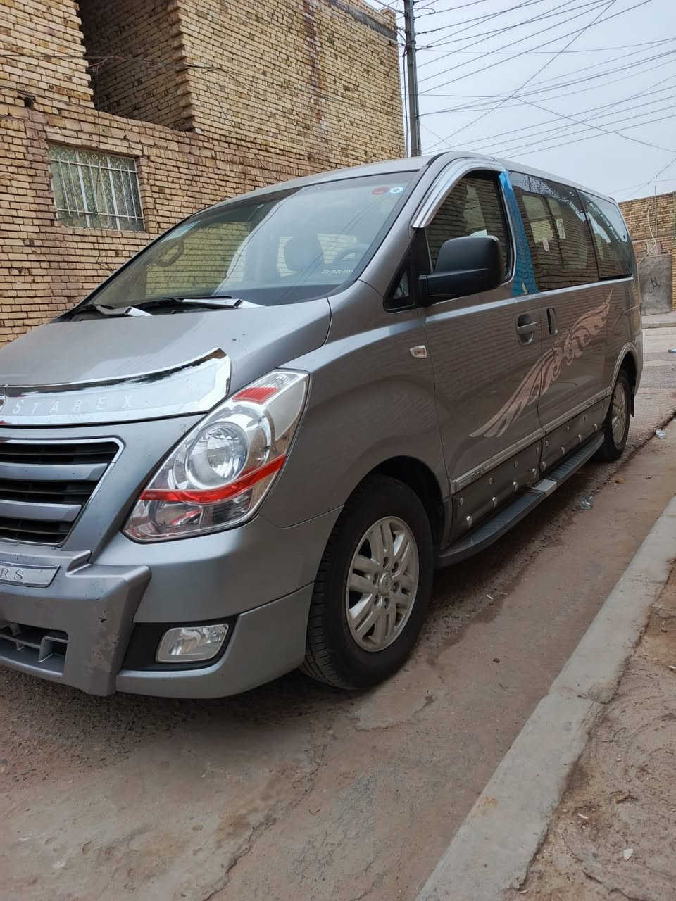 سلام عليكم ستاركس للبيع موديل ٢٠١٨ كفاله عامه السعر خاص اتصل على هذا رقم***********
