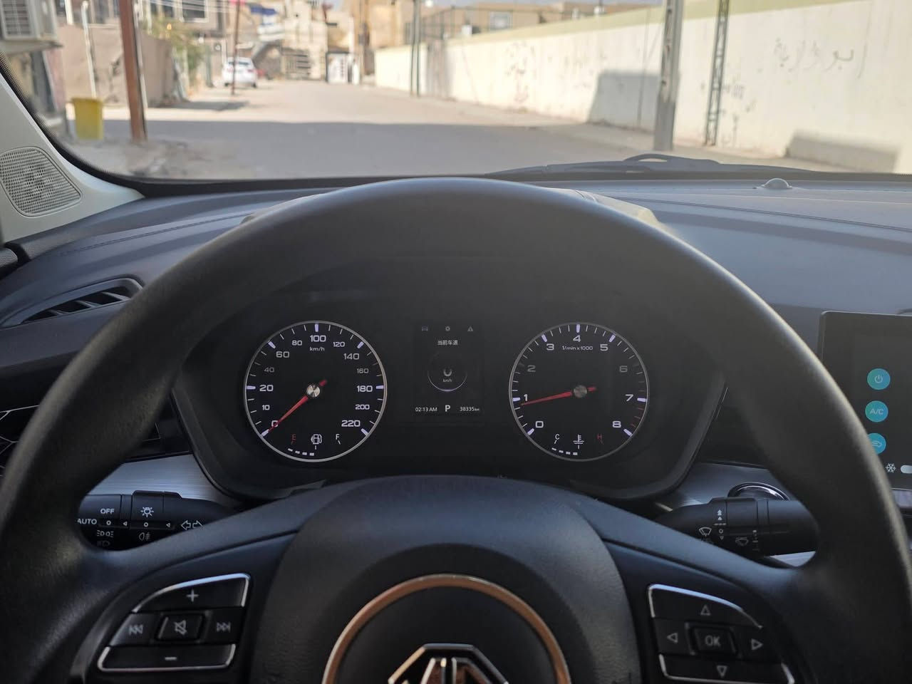 السلام عليكم ام جي جيتي كير عادي رقم اربيل بااسمي ماشيه 9000وظع الشركه لايت زنون بصمه كروز سرعه شاشه كار بلي كامرا دواره حساس 100ورقه قفل غير قابل للتفاوض مكان السيارة بغداد بلديات ***********
