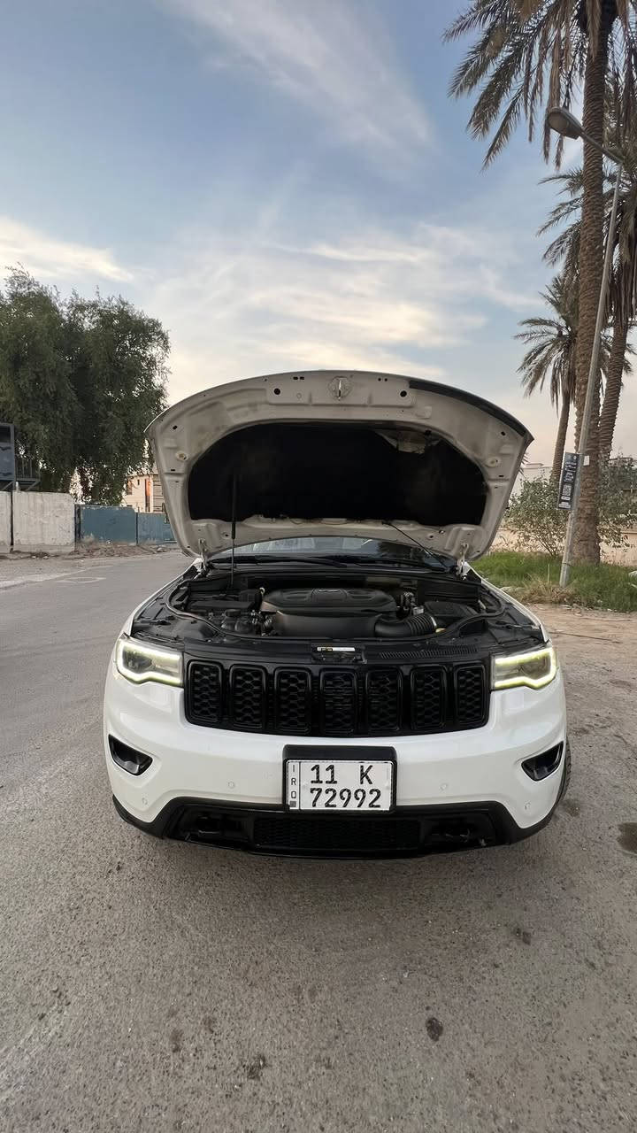 سلام عليكم ، للبيع
جيب 2018 Limited خليجي وكاله هارلم 
فووول الفول اعلى مواصفات رادارات حساسات شاشات
سياره كلش جديده وحلوه بالعافيه ع الياخذها 
ماشيه 49 الف فقط
رقم بغداد بسمي تحويل مباشر 
بيها رش صبغ البنيد فقط وشخط بسيط بالتكمه مسحوب كارت 
الباقي مكفول من كلشي مكينه مفتوحه  
مكاني بغداد شارع المطار 
الشراي يتصل ويدلل 
***********
***********
