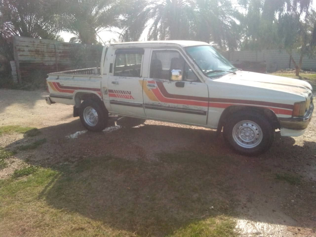 السلام عليكم بيكم للبيع 87 رقم بغداد مشروع وطني شرط التحويل محرك 3 واي جير 5 شاصي مقفول سعر 45 بها مجال ***********
