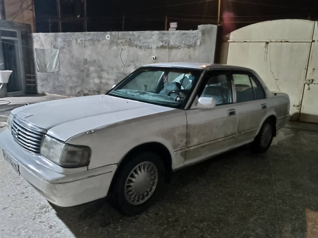 السلام عليكم 
للبيع ارنب طويل موديل92
رقم بغداد نكليزي امداور ثاني يوم بسمي شخصيا 
مكفوله كفاله عامه كص ونقل وضربه قويه وصوليات مكينه وكير حاويه ماصاير شهرين من شديتهن 
تخم تأير جديد
 السياره مال جناي شاهد الله متعوب عليه ربع متذب عليه تجي وشوف بعينك السعر70وبيه مجال الاتصال ***********بي واتساب
