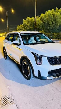 سورنتوا موديل 24 بغداد  كفالة عامة حتى من الرصعة كفالة من شخط ورصعة وب...