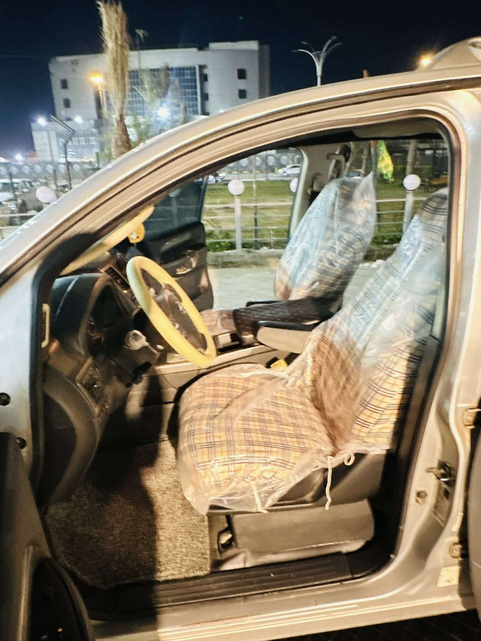 ارمادا 2008 se مواصفات معروفة السياره نضيفة وحلوة
الضرر / جاملغ امامي وصبغ جماليه حزام شرط بدون تكم بدون قمارة \
السعر 88$ ورقة وبيه مجال انشاءالله عنواني شارع فلسطين السياره جاهزة كير مكينه تبريد ثلج وتراي شرط

*********** بيع او مراوس
