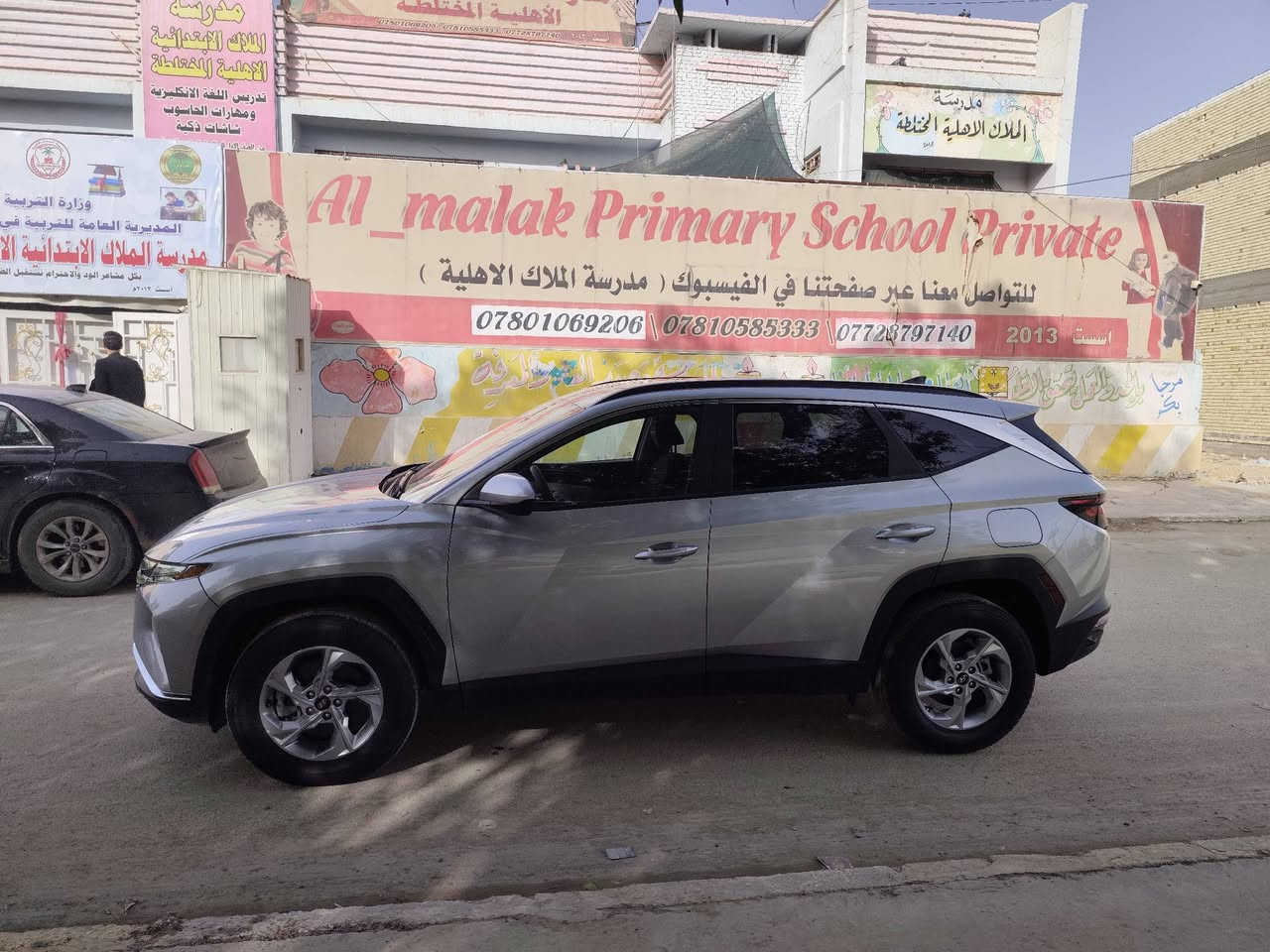 السلام عليكم
توكسان 2024دخول جديد رقم فحص ماشيه 16الف ميل 
حادث كما موضح بالصور صبغ شبر بالنيد وبارك حافة الجاملغ 
موصفات 
شاشة 
كاميرا 
جنطه كهرباء
كرسي كهرباء 
رادار امامي 
تحديد مسار 
نقطه عمياء
رادار خلفي 
السياره جاهز كامله ع اخر حبايه نضيفه جداً مكاني بابل الحله 
معروضه ب179بيهه مجال بسيط 
للاستفسار 
***********
***********
