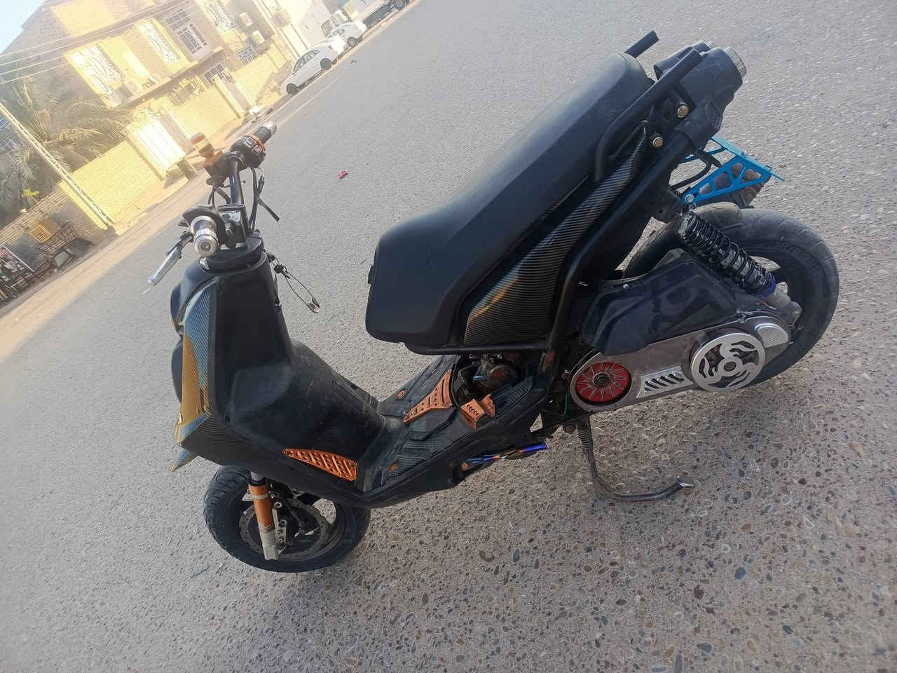 دراجه سكنس للبيع دراجه فول تزويد
1سكان تزويد

2كلجات تزويد

3كور تزويد

4دبلات اماميه تزويد 

دراجه خير من الله سعر 750الف وبيه مجال مكاني ميسان حي الشهداء

***********واتساب فقط
