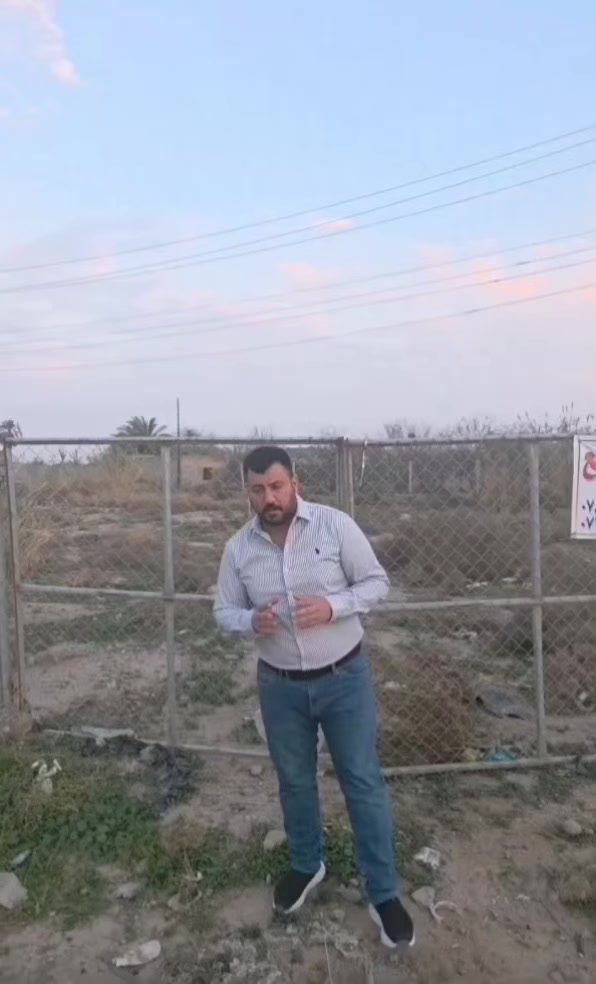 السلام عليكم
عرض عقاري مميز 
مزرعه دونم واحد على شارع العام بدايه مدخل 3 ركن (تصلح منتجع سياحي او بنايه تجاريه)
الواجه (27م)
والنزال(74م)
تحويل مباشر 
الاستفسار الاتصال
مهندس مصطفى العبيدي
***********
مهندس محمد الشامي 
***********
