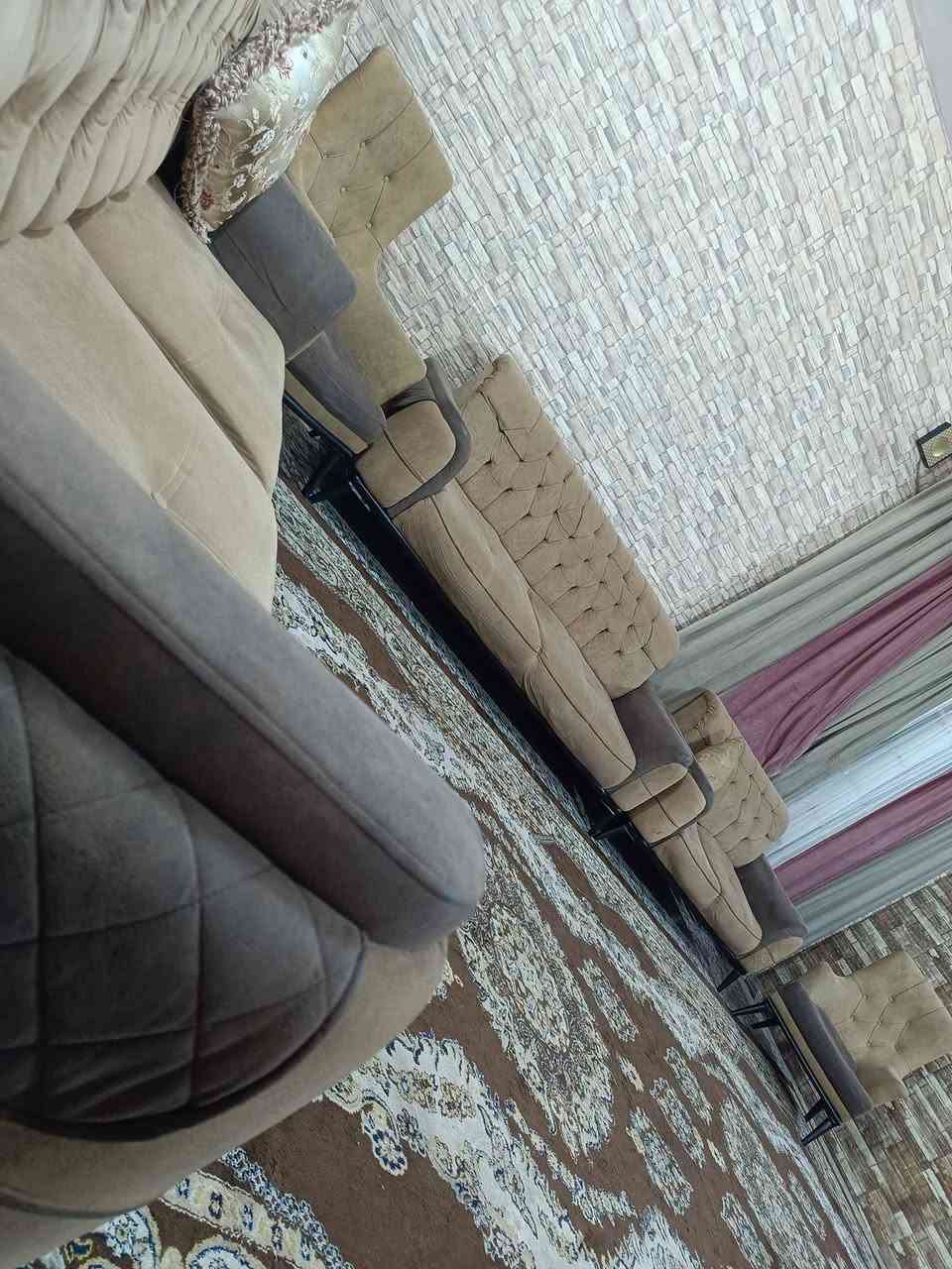 تخم تركي 10 مقاعد تكمه المكان كوفه ***********
