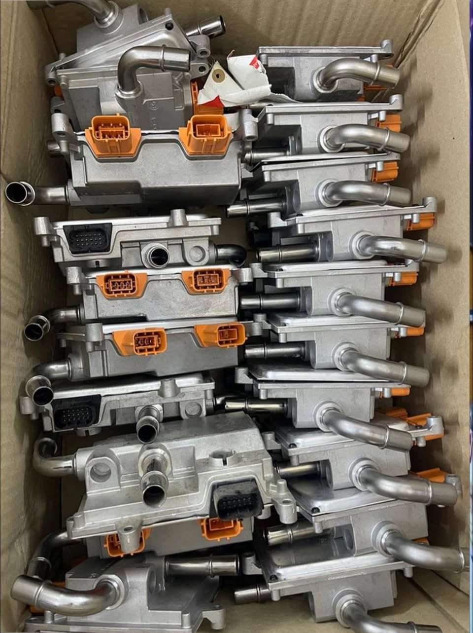 سلام عليكم
تحيه طيبه
توفر لدى شركة عالم الهايبرد كل شي يخص السيارات الهايبرد 
من قطع غيار 
 ‼️ للتواصل *********** ‼️
‼️ للتواصل :*********** ‼️

قطع غيار الهايبرد - Hybrid 🔋
قطع غيار بلكن هايبرد - Plug-in 🔋
وقطع غيار السيارات الكهرباء بالكامل - Electric vehicles 🔋
 من بطاريات 12v بطاريات
بطاريات بلكن هايبرد              للتواصل ***********
بطاريات فول كهرباء               للتواصل ***********

* عقل محرك هايبرد HV ECU 
*عقل منظومة الهايبرد Hybrid Power Control Unit
* AIR COOLER مبرد منظومة
* HIGH VOLTAGE CABLE كيبل توصيل 
* ABS 
* OIL PUMP CONTROL UNIT 
* داينمو GENERATOR 
* راديترات + مراوح Hybrid 
* غطاء محرك Hybrid 

مع وجود فحص و صيانة منظومة الهايبرد وقطع غيار HV CARS لجميع السيارات الكورية Genuine parts 
‼️ عنوان : صناعي البياع الشارع السابع ‼️
