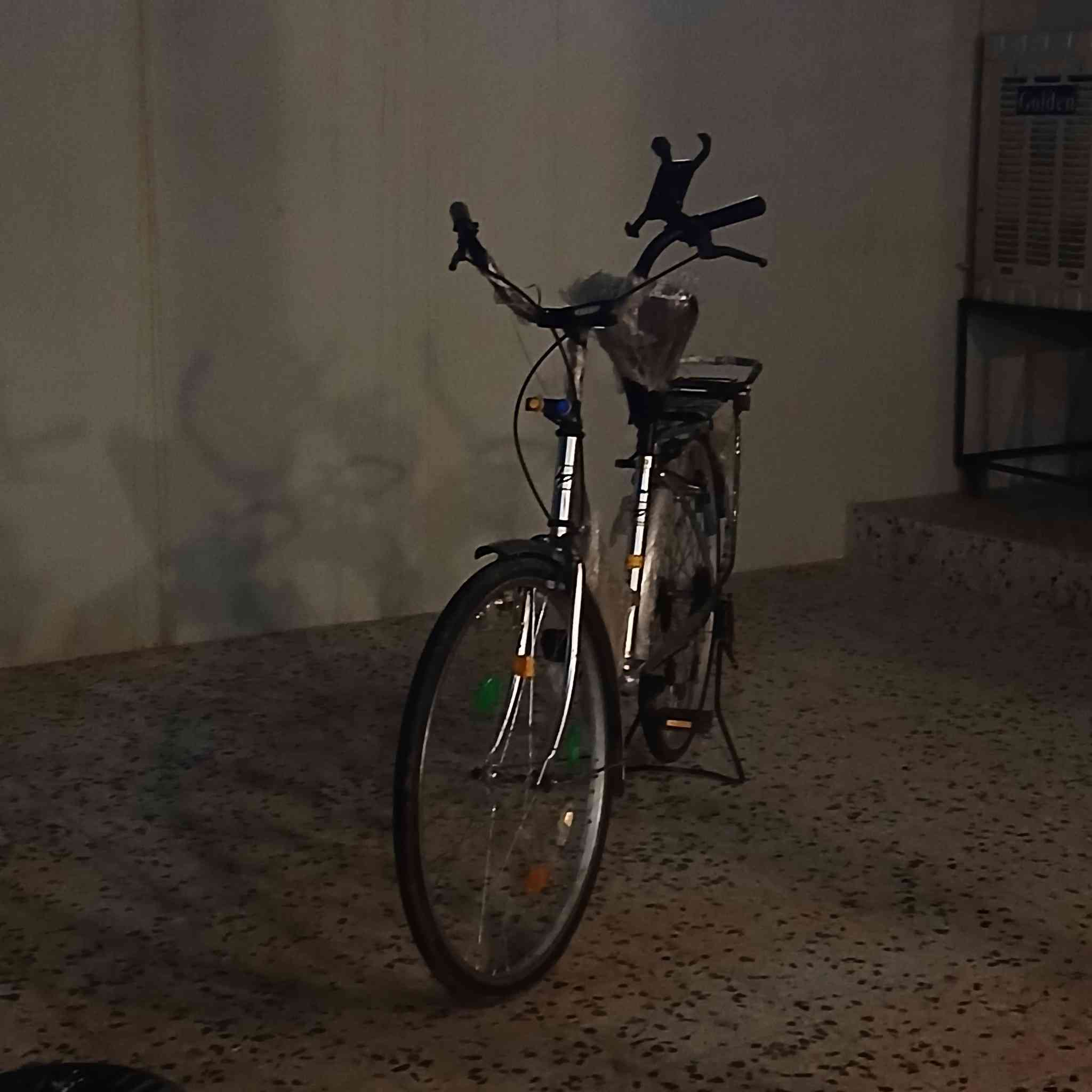 السلام عليكم بايسكل موزه حجم 26 اريد اراوس ابايسكل كهربائي ابفرق بسيط


**إذا كنت صاحب هذا الإعلان وتريد حذفه لأي سبب، رجاءا أرسل رسالة إلى الدعم الفني**