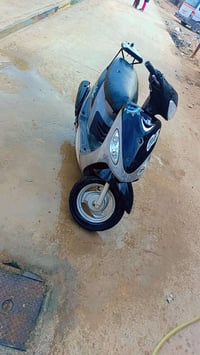 موتوسيكل • للبيع