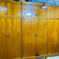 غرفه كامله للبيع مابيها كسر  نظيفه  مكانها بغداد الامين السعر ٣٠٠ وبيه...