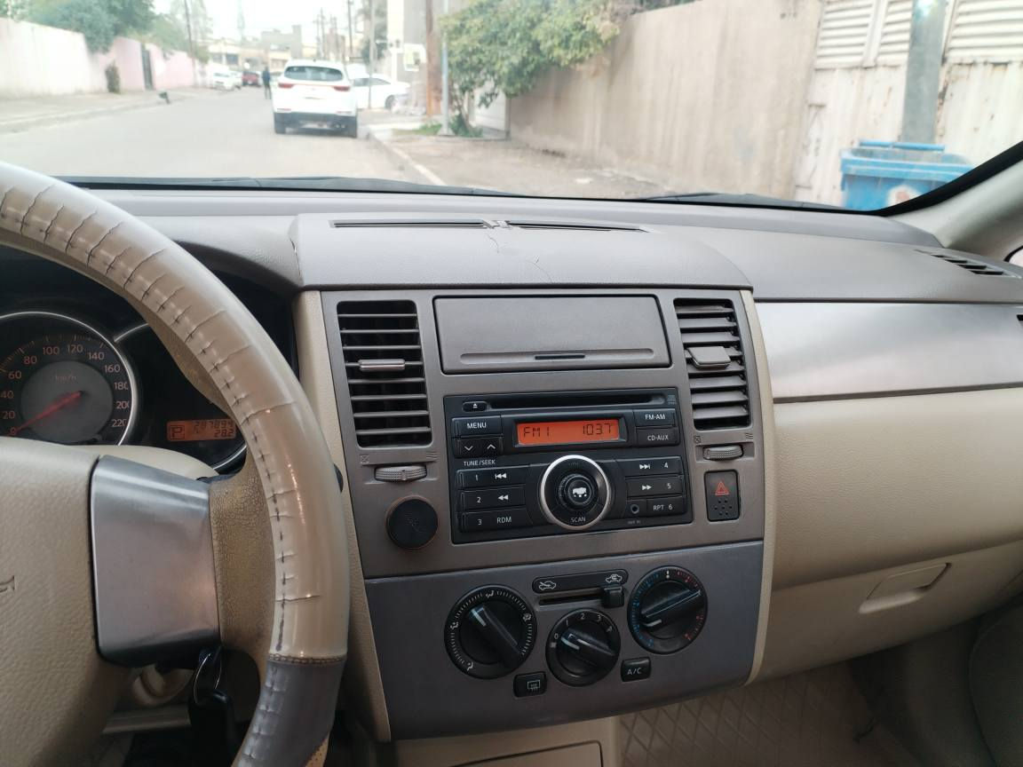 نيسان تيدا 2008
رقم بغداد
مصبوغه حزام وجارده
كير ومكينه بحاله ممتازه المكينه جديده مبدلها قبل سنه
السعر ٥٥
مكانها صليخ ال ٦٠٠
***********
