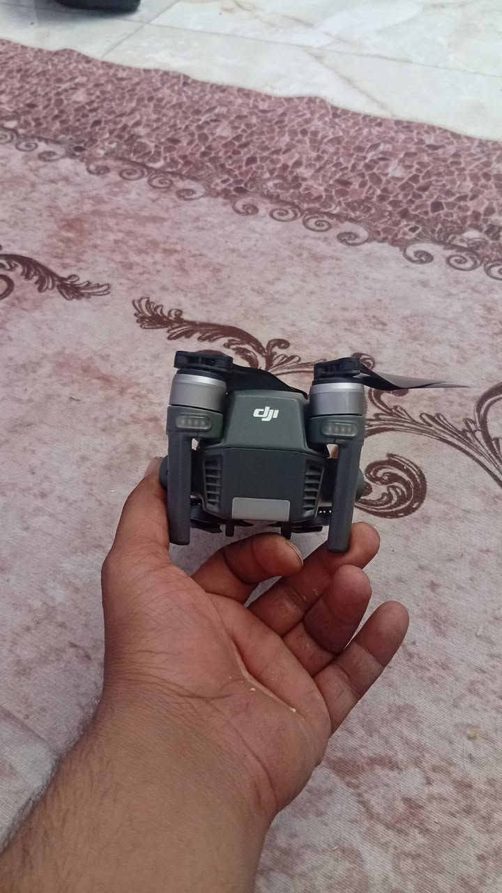 Dji mavic pro نضافة ٩٥٪
استعمال جدا بسيط
ماشية ٦٤٨٣ متر 
٥ بطاريات اصليات
جوستك الاصلي مالتهة ممبدل ولا مفتوح +ريش احتياط تخمين 
السعر مليون ١١٠٠ بيه مجال بسيط 
***********
وتساب

