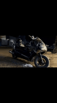 السلام عليكم من رخصة الأدمن
شباب فورزه 0.9 چويتر جديد 
نوزل جديد 
سكليتر جيدد
باتري جديد
بلك ليزري جديد 
فيتبم جديد وياها واحد احتياط
محرك يخبل ناعم 
شلعه تشك الكاع شرط 
معدل 130 وبيها بعد 
حساس ستاند 
جاملغ موجود مالتها
دراجه جديده  شغال كلشي بيها 
نقصها ترتيب شويه 
مكاني بغداد ابو غريب
السعر 850 وبيها مجال شراي تشلع عيوني 
الرقم واتساب :  ***********
رقم الأتصال ***********
