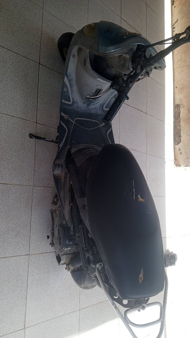 عمي سلام عليكم ماكس لبيع سعر 250قفل  ناضفه مكينه تخبل خير من الله تاير وره مصاله حته 4ايام من شاده كاتورن مكاني ناصريه  حي صناعي رقمي لستفسار ***********
