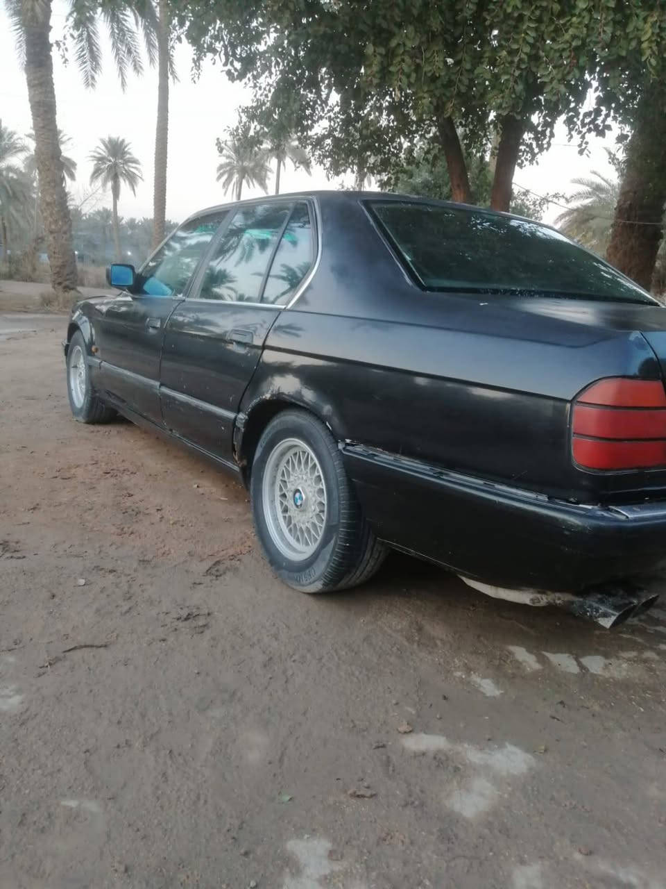 بي ام 730  للبيع فتحه دبل جام رقم بابل مشروع وطني سنويه 29 محرك وكير واكسل وحداديه الخلفيه مكفولات سعرها 28 وبيه مجال هذا رقمي *********** مكاني بابل
