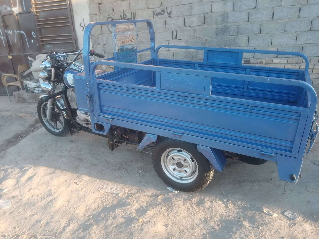 سلام عليكم شباب  ستوته موديل  23مكفوله كفاله عامه رقم وسنويه مكان دوانيه دغاره شراي خاص او اتصال ***********
