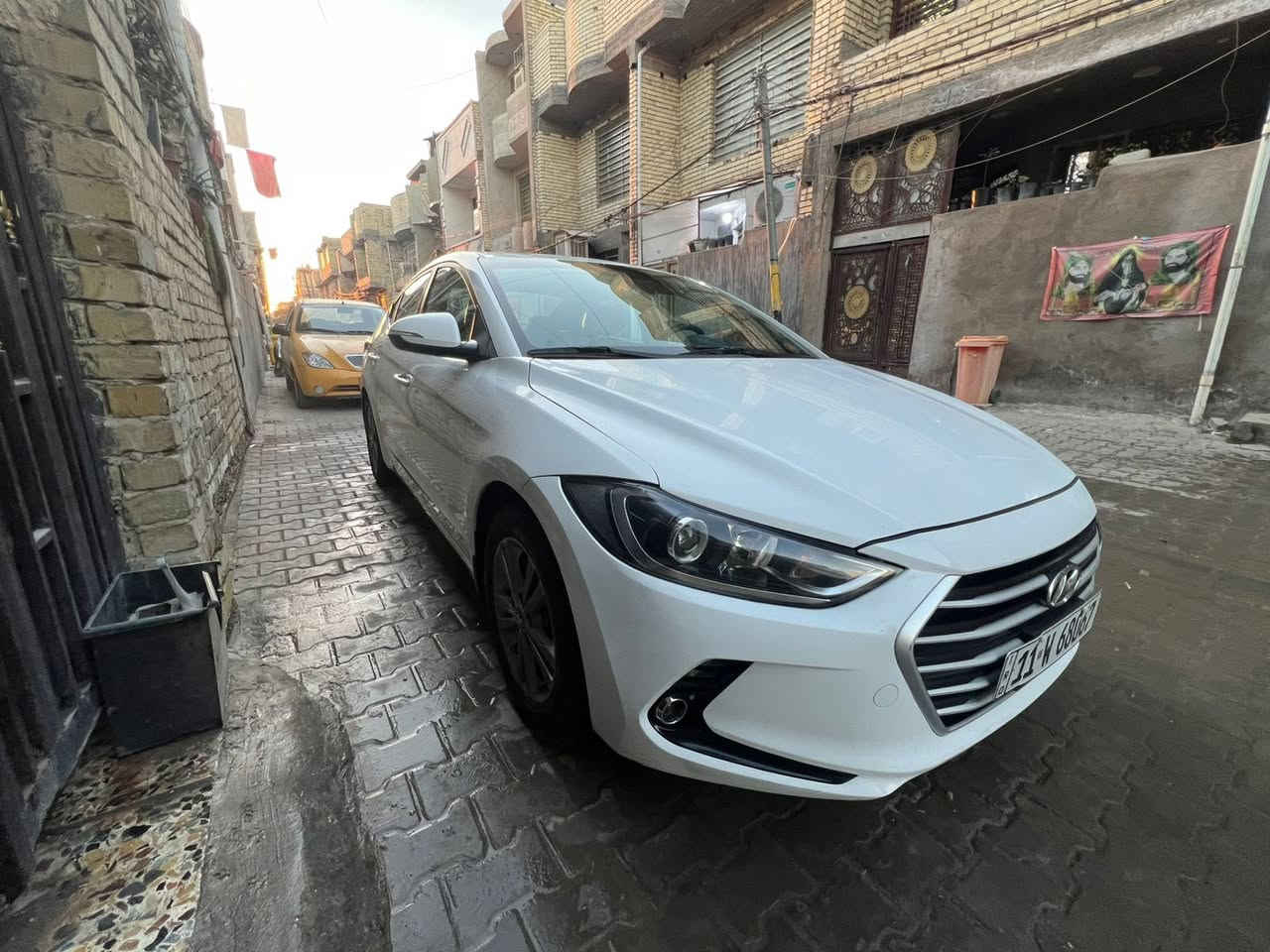 م
النترا 2017 مكينة 2000 خليجي ماشية 133 
نظام ايكو وسبورت 
فول مواصفات فتحة 
تخم تاير 
السونار موجود بالمنشور نظيفة ما بيها اي نقص مكاني بغداد الشعلة السيارة ع ايدي ما بيها اي نقص 
لا تبخير ولا تنقيص فيها 
صوت راجز فقط 
هاتف ***********
السعر 138 ورقة
