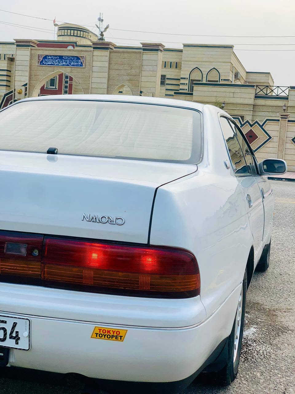 السلام عليكم بطة متصل للبيع رقم انبار انكليزي سنوية 2030 سيارة كفاله عامة من الكصه ونقل جثة والعيب الشرعي والاصوليات سيارة جاهزة مجهزة من حدادية تخم تاير كهربائيات گير مكينه 2500 العنوان كربلاء السعر 55 وبيه مجال للشراي 
الاستفسار على الرقم ***********

