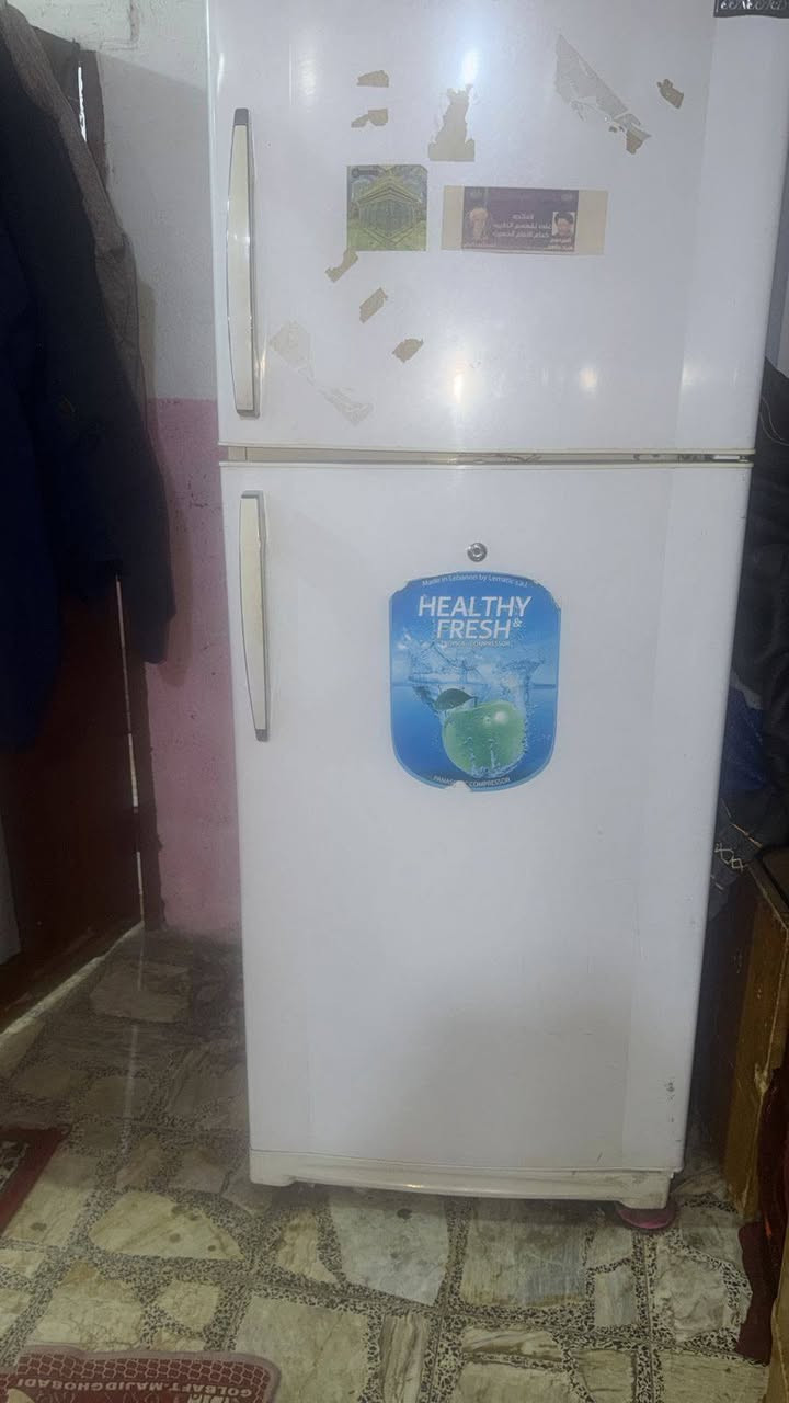 السلام عليكم مكلفه بلنشر سبلت كنتوري شغال 4 طن 900 وبيه مجال
وثلاجه 300 وبيه مجال اكبر حجم


**إذا كنت صاحب هذا الإعلان وتريد حذفه لأي سبب، رجاءا أرسل رسالة إلى الدعم الفني**