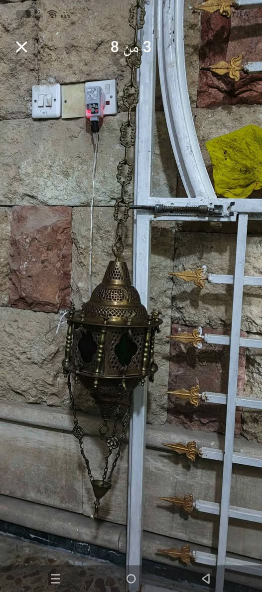 فانوس مع زووج ثريات نحاسيه للبيع


**إذا كنت صاحب هذا الإعلان وتريد حذفه لأي سبب، رجاءا أرسل رسالة إلى الدعم الفني**
