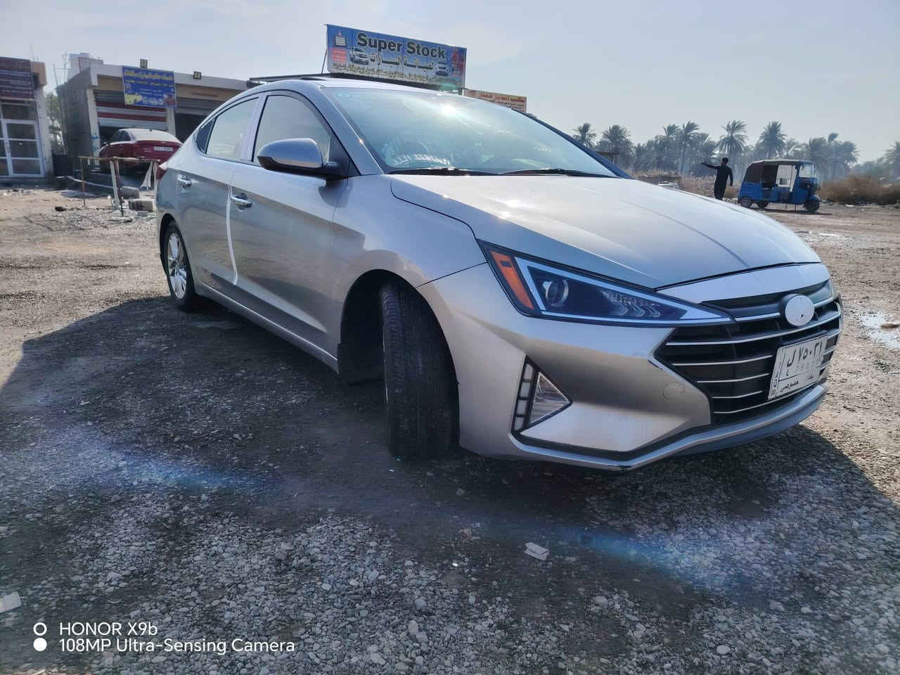 السلام عليكم النترا 2020 فول مواصفات للأخير كير محرك كير  اي تي 2019 كفاله منضومه زنون أصليه LAD دوشمه كامله جلد ماشيه 74 مواصفات فول ميحتاج نذكره حادث موضح بل منشور وبيها بارده خفيف بدون ايرباك السعر 152 وبيها مجال لطيبين الموشراي ليعلق ومشكول الذمه اليكسر بحلال العالم للاستفسار الاتصال على هذا الرقم ***********
