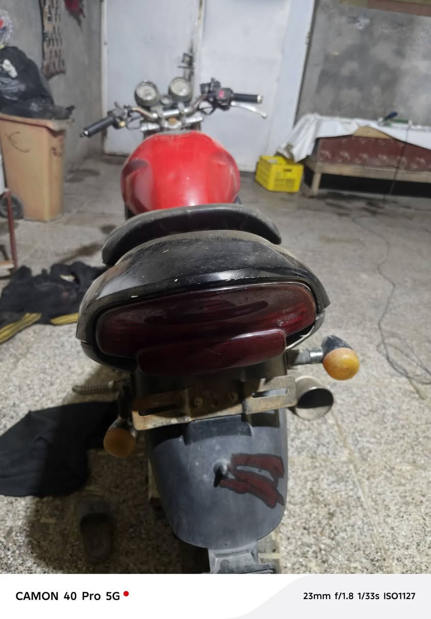 سلام عليكم دراجه بطح بانده ربه كرستال إدراجه حيل نضيفه جانت متروكه  دراجه نضيفه كلش وشغاله مكان نجف البيع عده مرواس يرسلني وهاذه رقمي ***********
